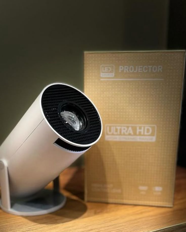 DreamBeam™ HD Mini Projector